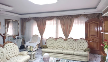 Casa à venda com 3 quartos, sendo 1 suíte,  no condomínio Vila Paiva, São Paulo - SP