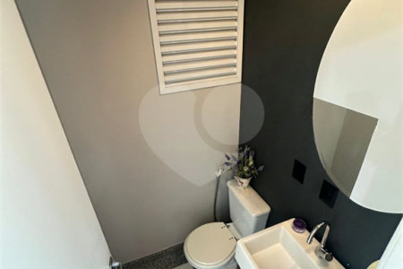 Casa à venda com 3 quartos, sendo 2 suítes, no condomínio Townhouse Village Morumbi, São Paulo - SP