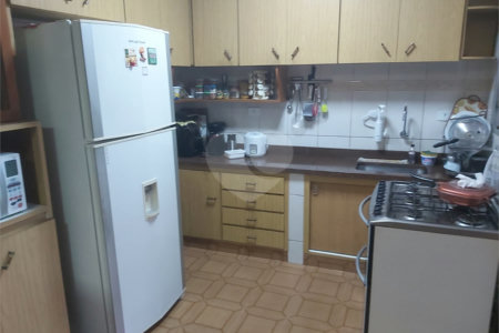 Casa de Vila à venda com 4 quartos, sendo 1 suíte, em Vila Medeiros, São Paulo, SP
