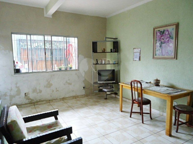 Sobrado à venda com 4 quartos, sendo 1 suíte,  em Imirim, São Paulo, SP