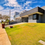 Casa à venda com 3 suítes no condomínio Village Ipanema 2, Araçoiaba da Serra - SP