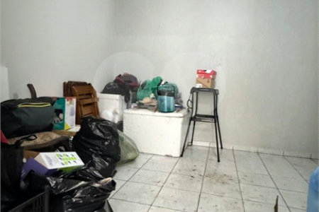 Sobrado à venda com 4 quartos em Interlagos, São Paulo, SP