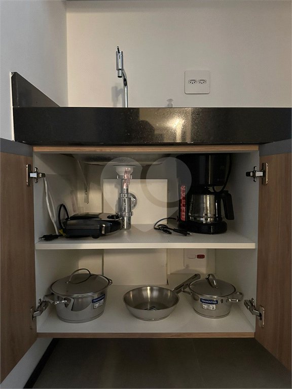 Apartamento à venda com 1 quarto em Indianópolis, São Paulo, SP