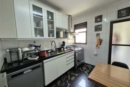 Cobertura à venda com 4 quartos, sendo 2 suítes, em Vila Hamburguesa, São Paulo, SP