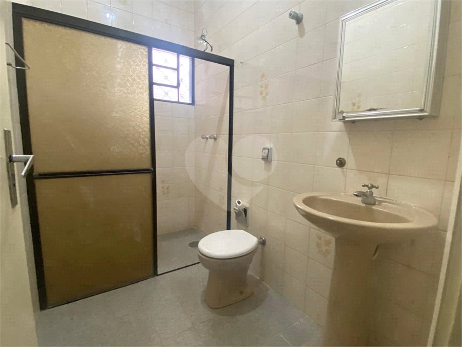 Casa à venda com 3 quartos, sendo 1 suíte, no Centro, Araraquara, SP