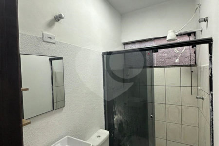 Casa Térrea à venda com 3 quartos, sendo 1 suíte,  em Vila Suissa, Mogi das Cruzes, SP