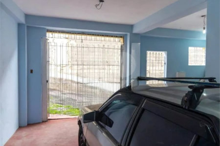 Casa à venda com 4 quartos, sendo 2 suítes, em Vila Buenos Aires, São Paulo, SP