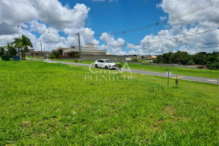 Terreno em condomínio à venda em Residencial Fazenda Alta Vista, Salto de Pirapora, SP