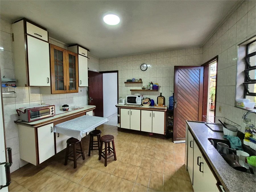 Sobrado à venda com 4 quartos em Jardim Sarah, São Paulo, SP