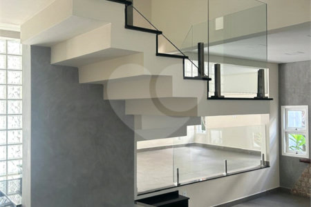 Casa à venda com 4 suítes no condomínio Jardim Paulista I, Vinhedo - SP