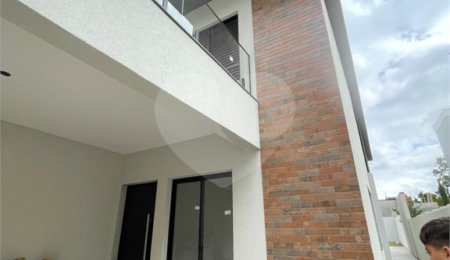Casa à venda com 3 suítes em Jardim dos Pinheiros, Atibaia, SP