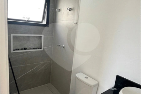 Casa à venda ou para alugar com 3 suítes em Nova Gardênia, Atibaia, SP