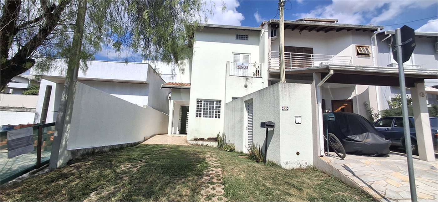 Sobrado à venda com 4 quartos, sendo 1 suíte, em Portal das Acácias, Indaiatuba, SP