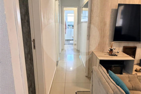 Apartamento à venda com 3 quartos, sendo 1 suíte, em Jardim Tupanci, Barueri, SP