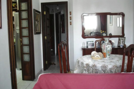 Casa à venda com 3 quartos, sendo 1 suíte, em Conjunto Residencial Butantã, São Paulo, SP