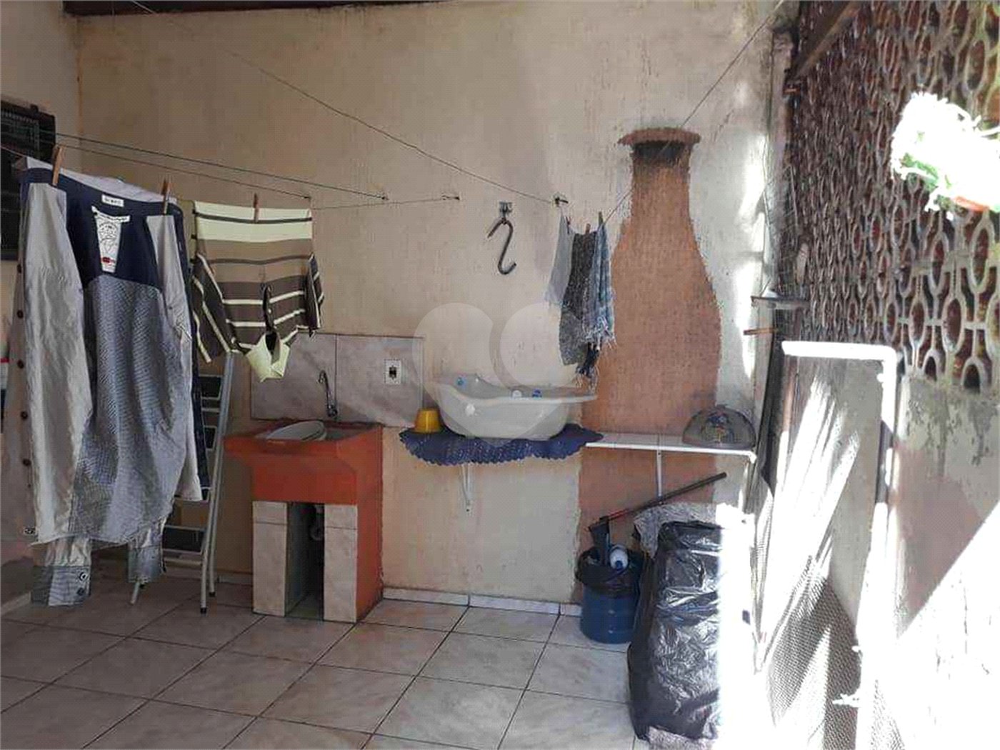 Sobrado à venda com 3 quartos, sendo 1 suíte, em Parque Edu Chaves, São Paulo, SP