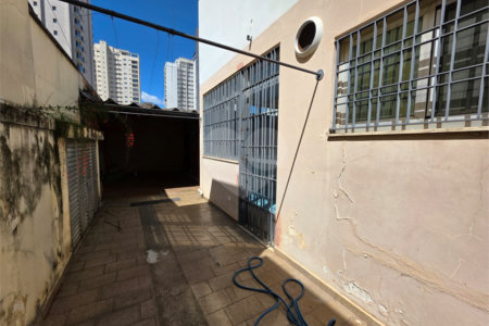 Sobrado à venda com 4 quartos, sendo 1 suíte,  em Santa Teresinha, São Paulo, SP
