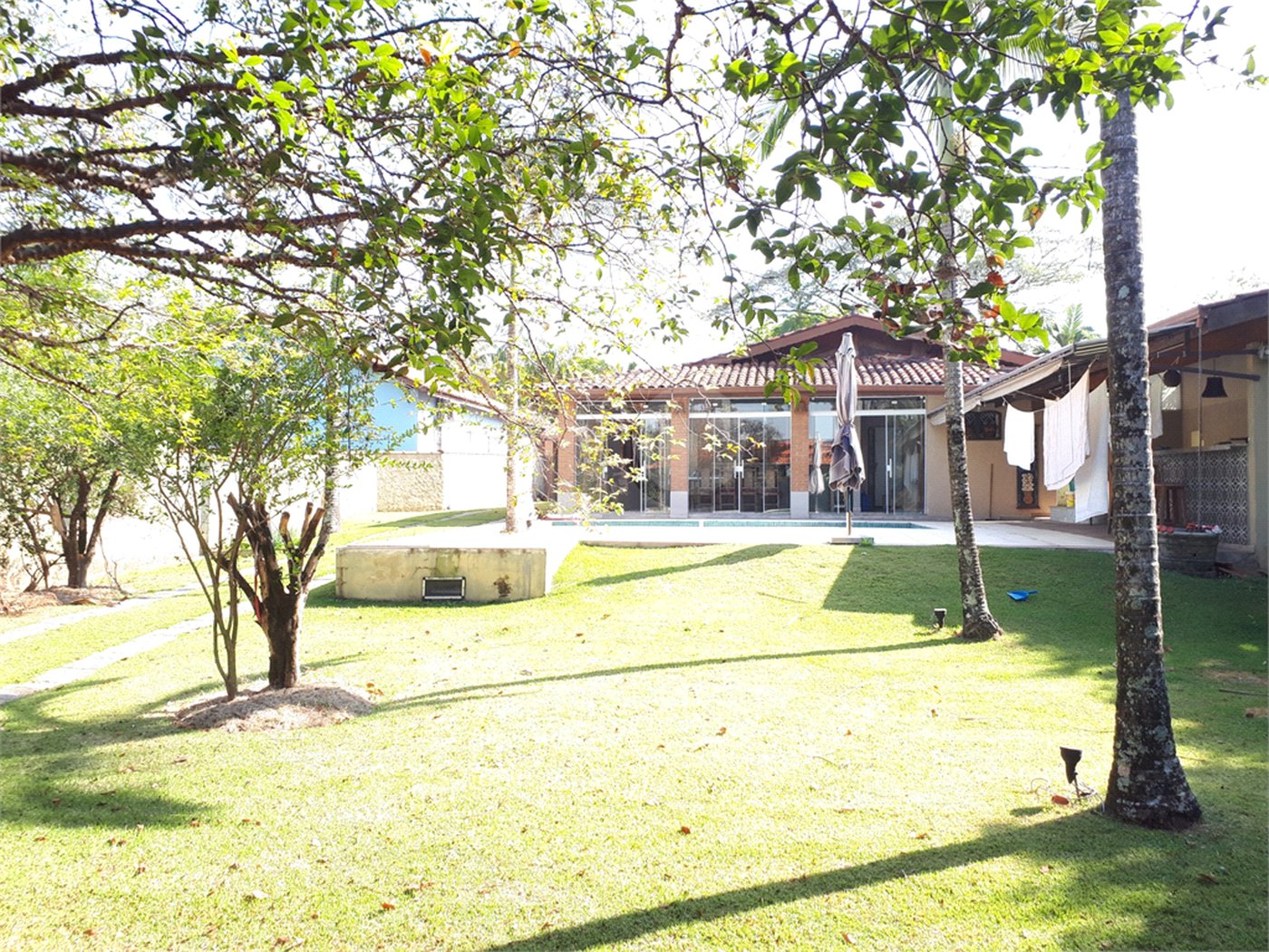 Casa à venda com 3 suítes no condomínio Haras São Luiz, Salto - SP