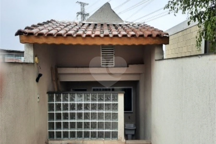 Sobrado à venda com 3 quartos, sendo 1 suíte, em Parque Edu Chaves, São Paulo, SP