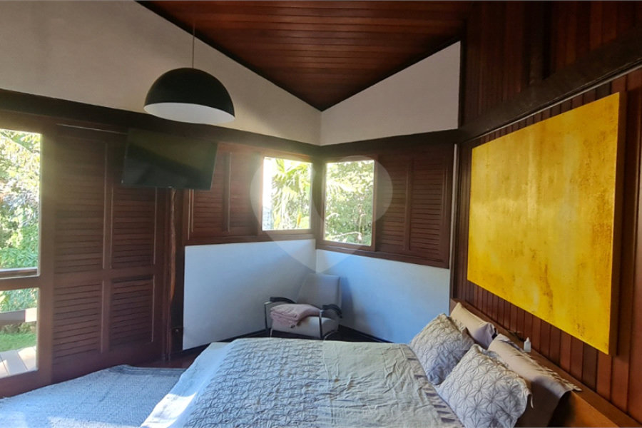 Casa à venda com 4 suítes em Serra da Cantareira, Mairiporã, SP