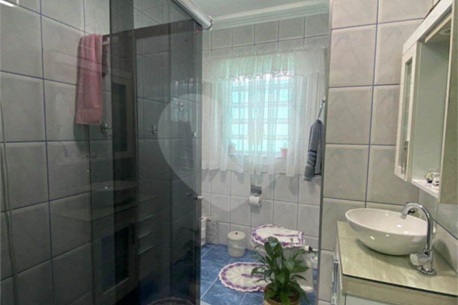 Sobrado à venda com 3 quartos em Vila Medeiros, São Paulo, SP