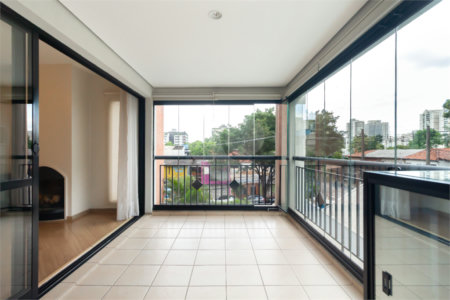Apartamento à venda com 2 suítes em Campo Belo, São Paulo, SP