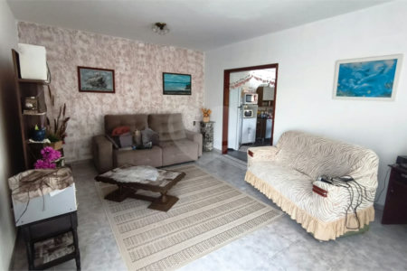 Chácara à venda com 4 quartos, sendo 1 suíte,  em Vale San Fernando, Itapetininga, SP