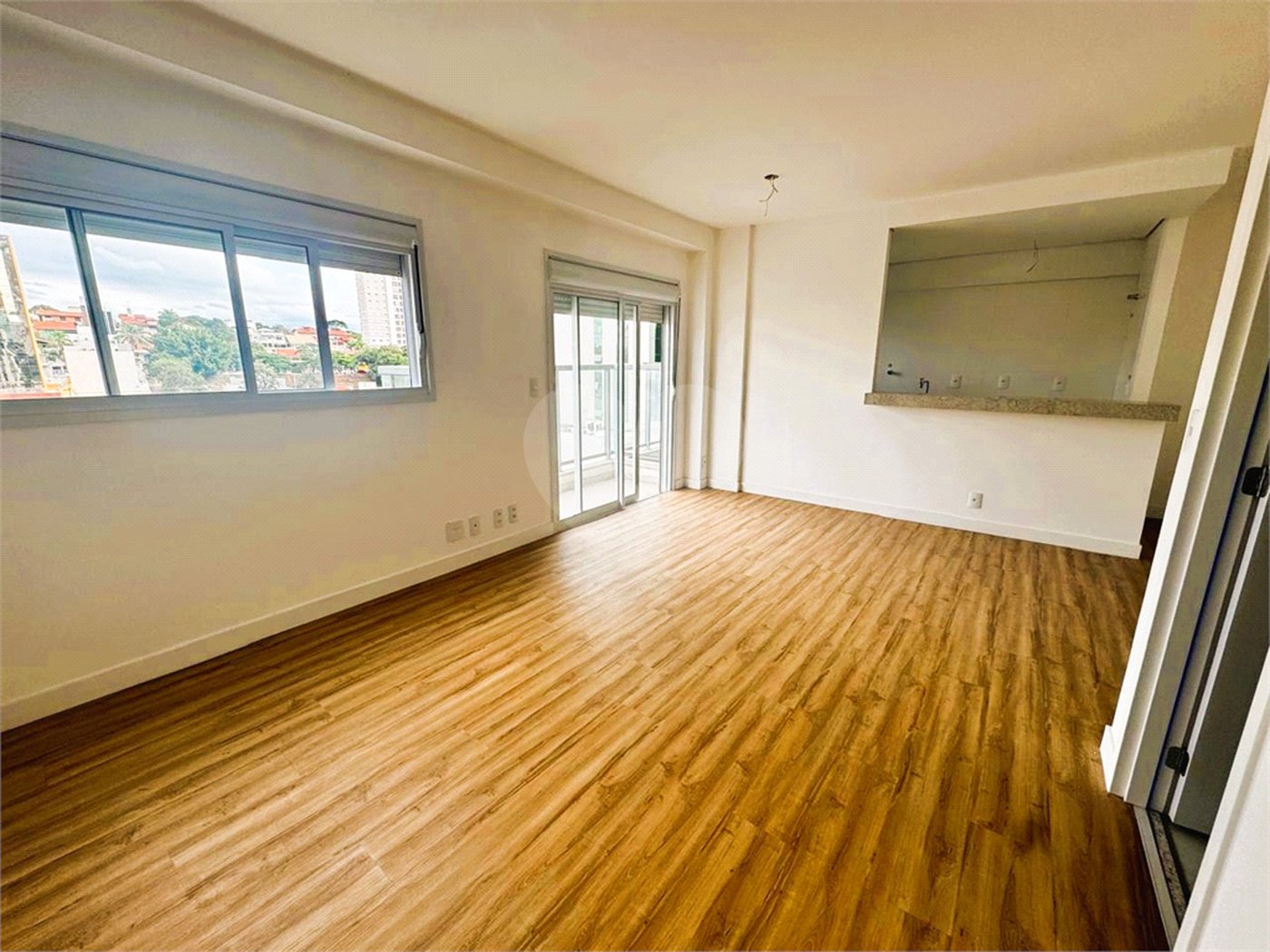 Apartamento à venda com 1 suíte em Jardim Portal da Colina, Sorocaba, SP