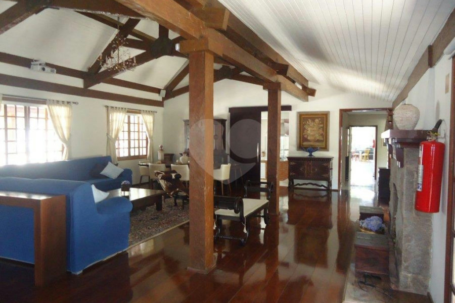 Casa à venda com 1 quarto em Tremembé, São Paulo, SP