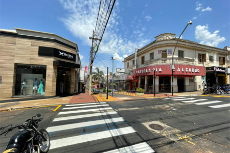 Prédio comercial no Centro de São Carlos