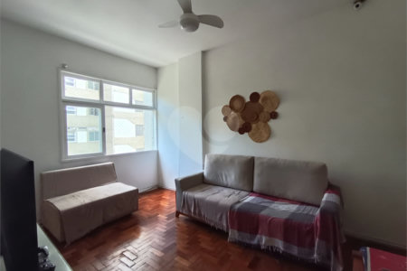 Apartamento à venda com 2 quartos, sendo 1 suíte, em Lagoa, Rio de Janeiro, RJ