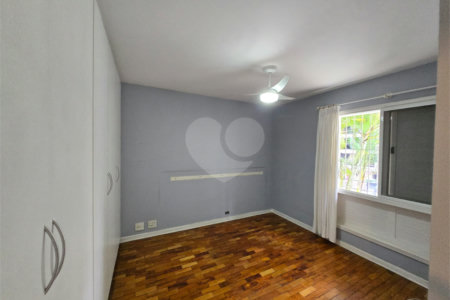 Apartamento à venda com 3 quartos, sendo 1 suíte, em Indianópolis, São Paulo, SP