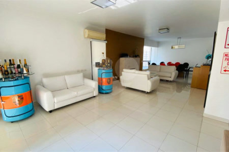 Apartamento à venda com 3 suítes em Vila Andrade, São Paulo, SP
