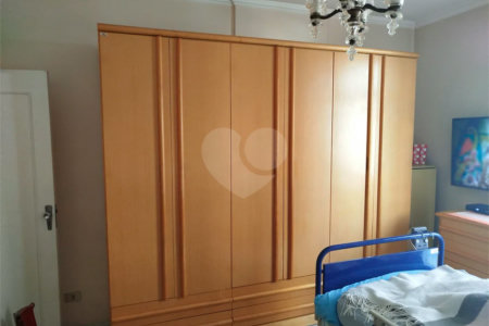 Apartamento em Higienópolis com 2 dormitórios
