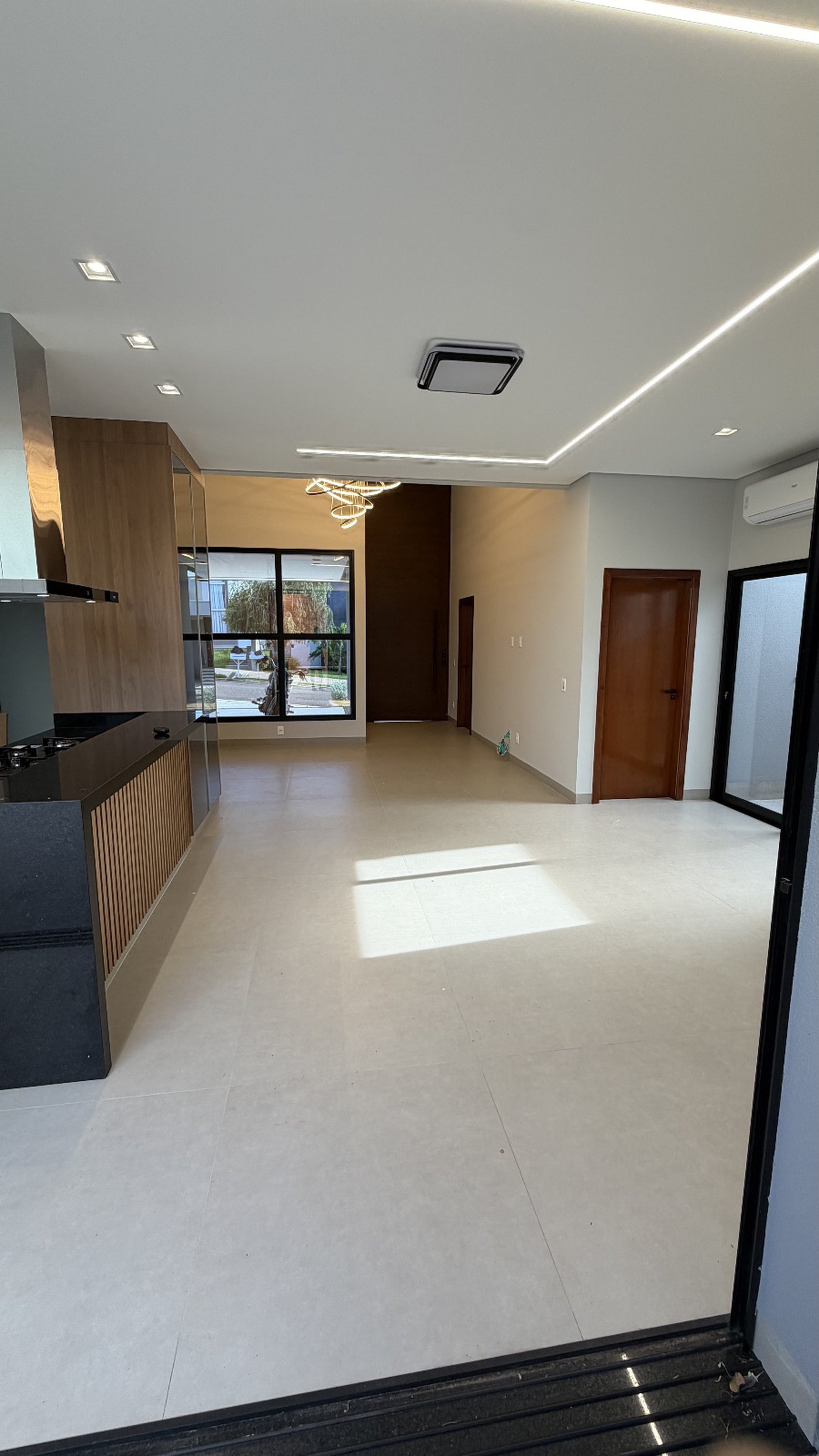 Casa à venda com 3 suítes no condomínio Porto Bello Residence & Resort, Presidente Prudente - SP
