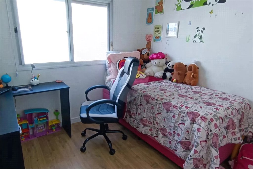 Apartamento à venda com 3 quartos, sendo 1 suíte,  em Jardim Vazani, São Paulo, SP