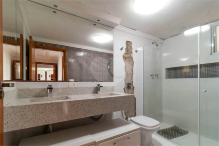 Apartamento à venda com 3 quartos em Vila Pompéia, São Paulo, SP