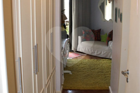 Apartamento à venda com 4 quartos, sendo 3 suítes,  em Vila Suzana, São Paulo, SP