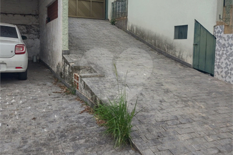 Casa à venda com 3 quartos em Horto, São Paulo, SP