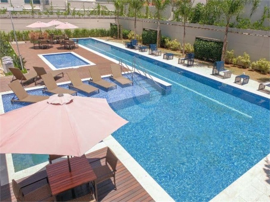 Apartamento à venda com 2 quartos, sendo 1 suíte,  em Botafogo, Rio de Janeiro, RJ