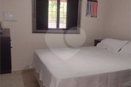 Casa à venda com 3 quartos, sendo 1 suíte, no condomínio Acmti - Colinas do Mosteiro, Terras de Itaici e Recanto dos Pássaros, Indaiatuba - SP