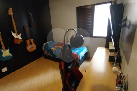 Apartamento à venda com 3 quartos, sendo 2 suítes,  em Vila Gilda, Santo André, SP