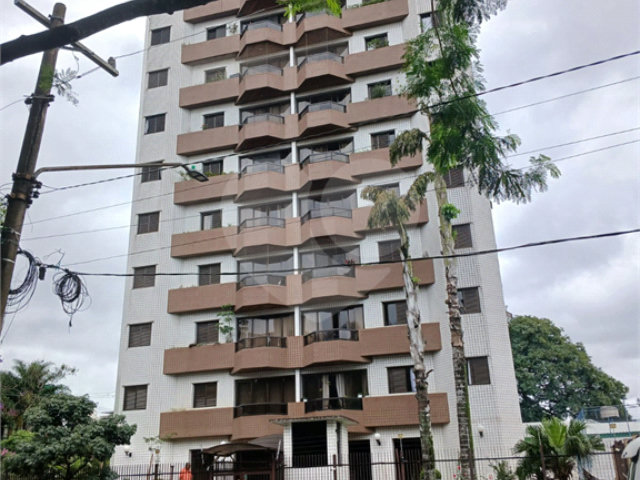 Apartamento à venda com 3 quartos, sendo 1 suíte,  em Vila Guilherme, São Paulo, SP