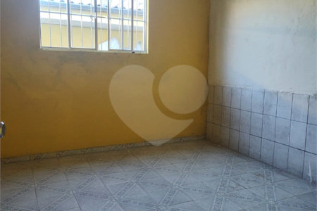 Casa à venda com 2 quartos em Jardim Margarida, Mogi das Cruzes, SP