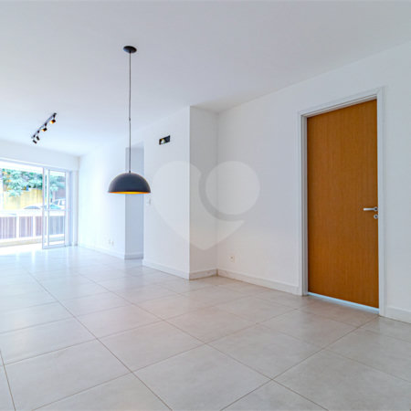 Apartamento à venda com 3 quartos, sendo 2 suítes, em Lagoa, Rio de Janeiro, RJ