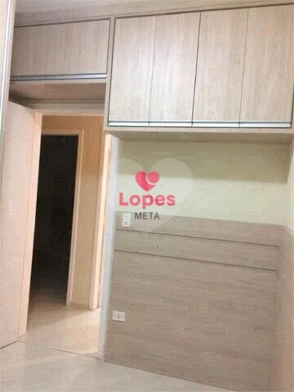 Apartamento à venda com 3 quartos, sendo 1 suíte, em Cidade Morumbi, São José dos Campos, SP