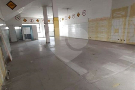 Salão para alugar no Centro, Diadema, SP