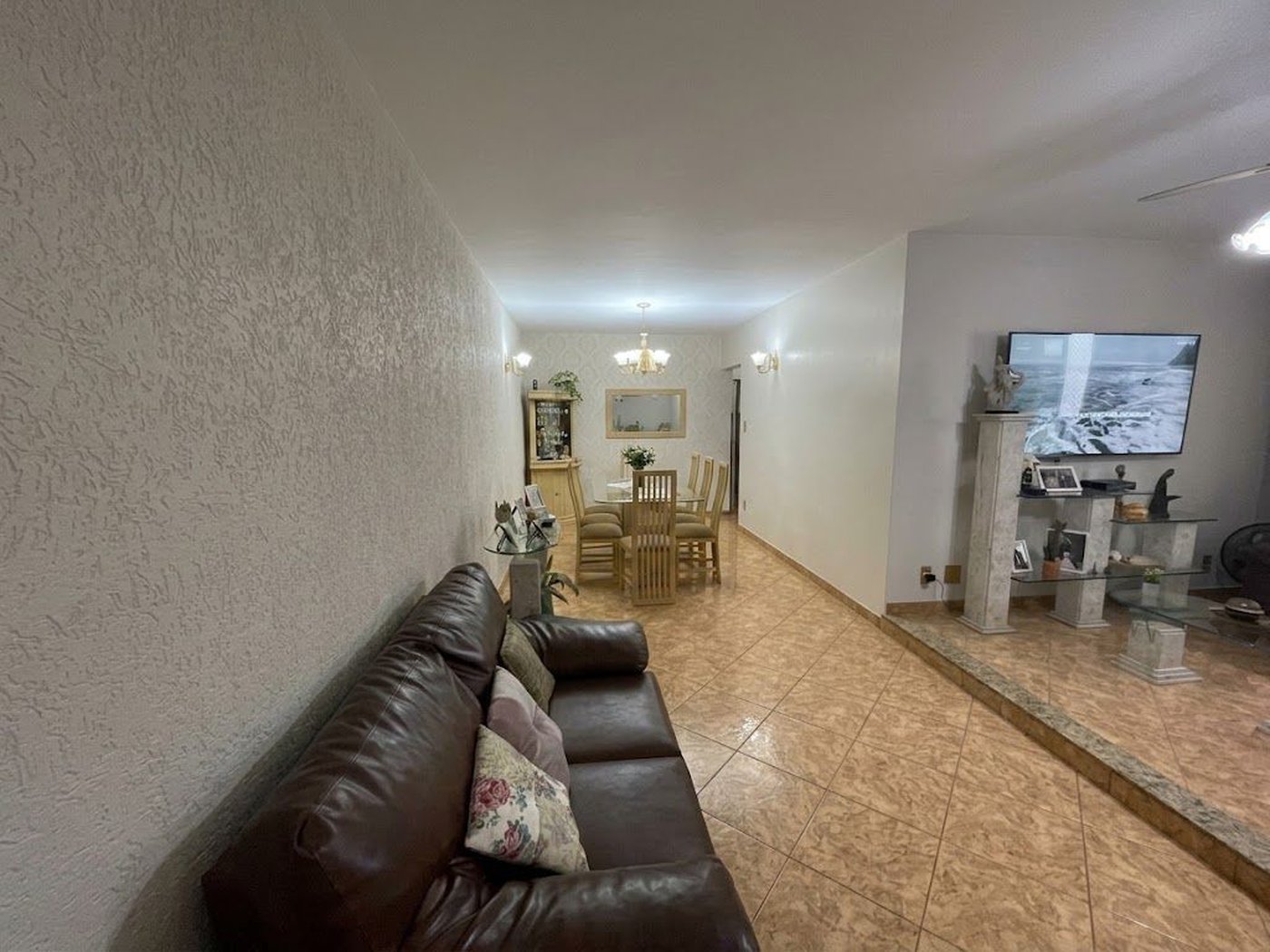 Apartamento com 3 dormitórios à venda, 131 m² por R$ 880.000,00 - Marapé - Santos/SP