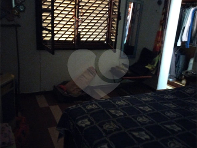 Sobrado à venda com 3 quartos, sendo 1 suíte,  em Tremembé, São Paulo, SP