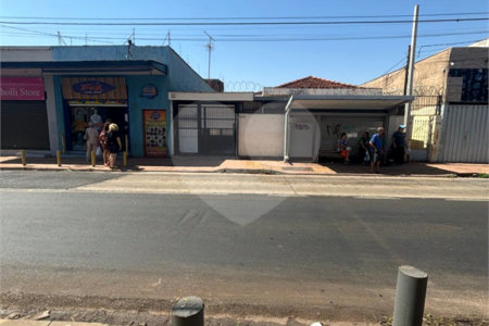 Casa Térrea à venda com 3 quartos em Campos Elíseos, Ribeirão Preto, SP